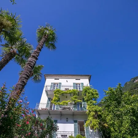 Casa Dell'artista ラーリオ